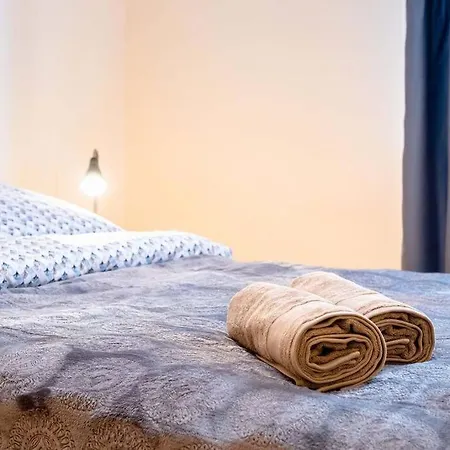 Swietojanska 19, Old Town/100 M From Royal Castle Апартаменты Варшава